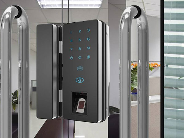 罗定24小时上门开锁公司