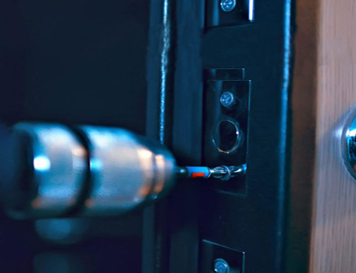 罗定24小时上门开锁公司